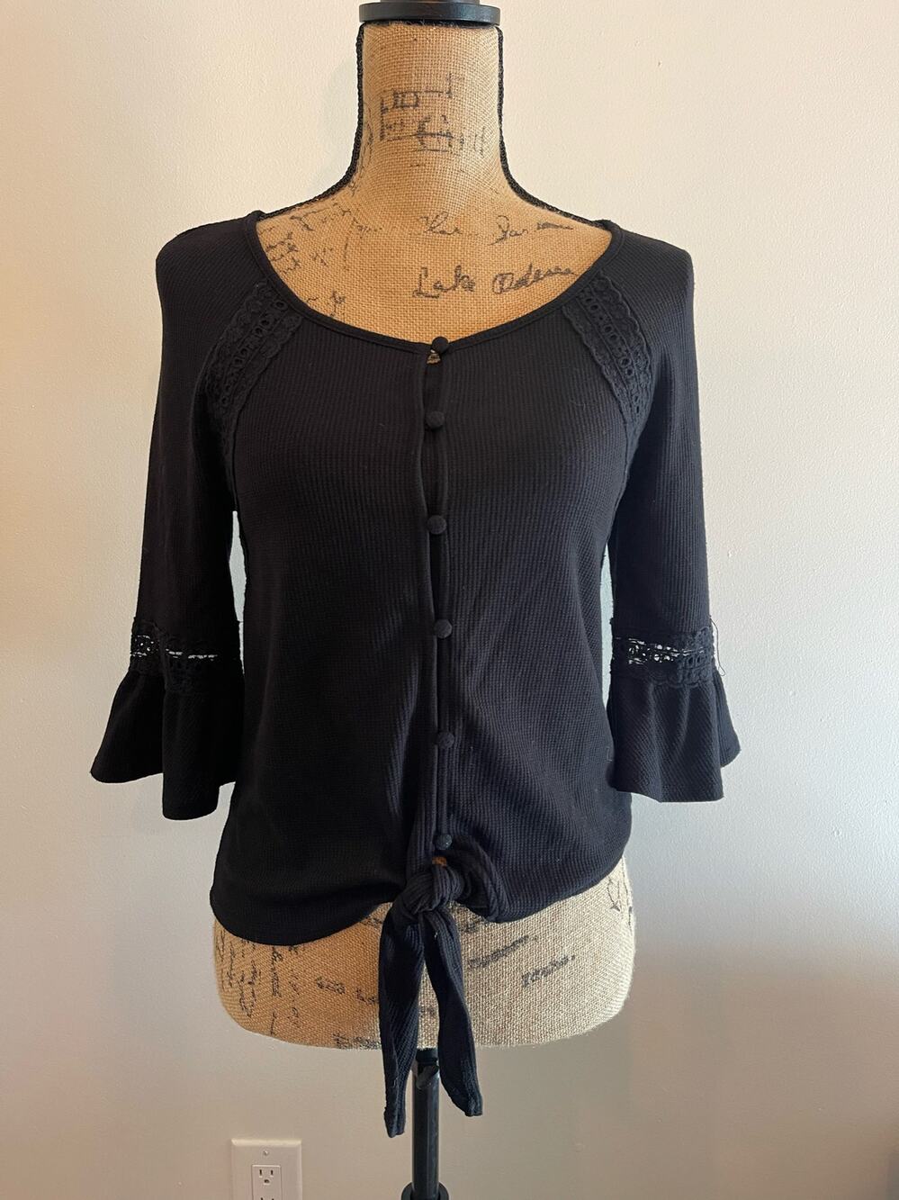 Jun & Ivy Black Button Up Blouse Size X Small